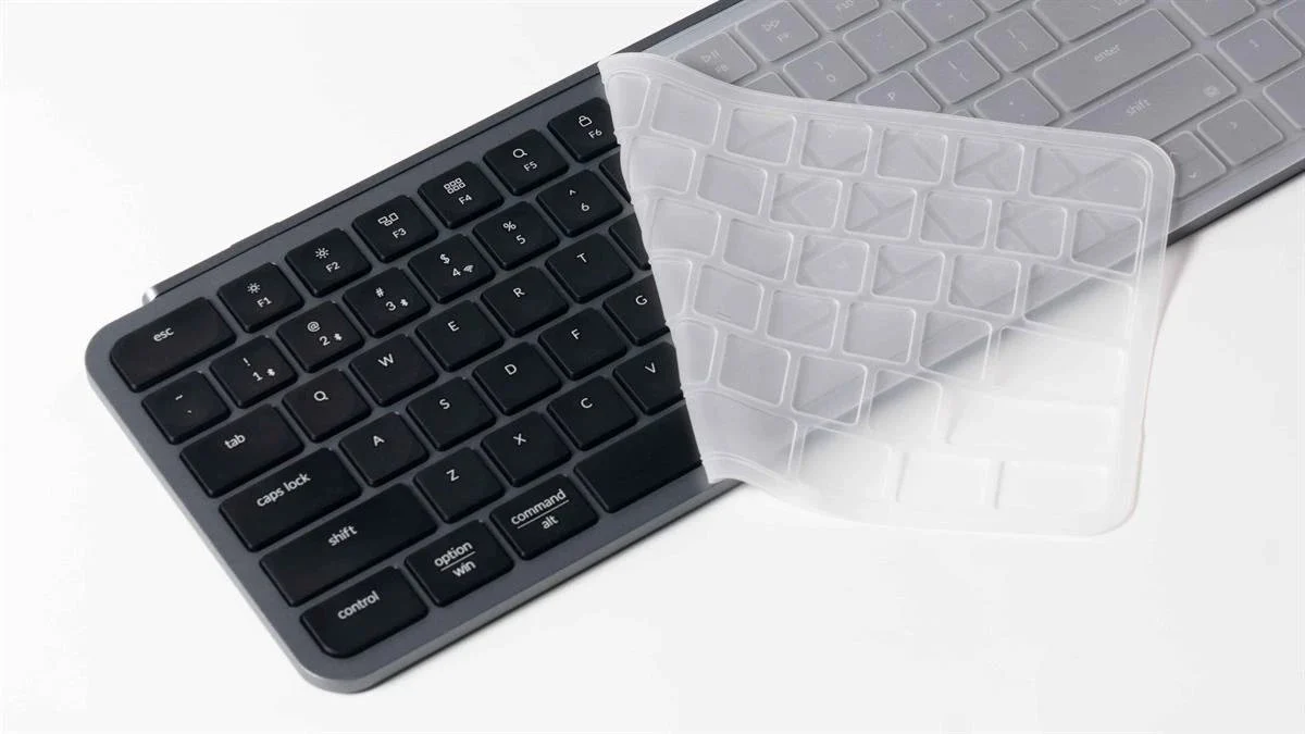 Keychron B2 Pro Ultra-Slim Wireless Keyboard (Ivory White) - Image 4